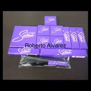 Mac Selena limited edition 12 piece collection
